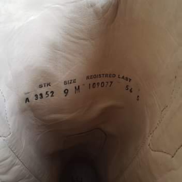 Corral Boots - Picture 4 of 4